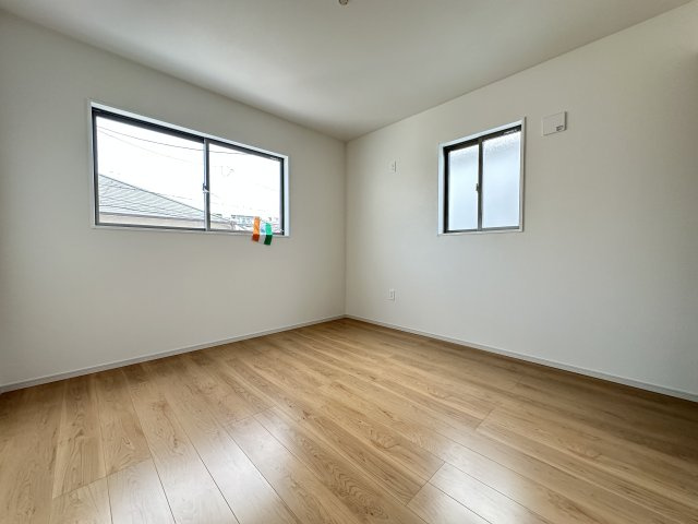 明石市東野町1期１号棟新築戸建の洋室