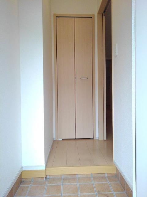 川崎市多摩区登戸のアパートの玄関