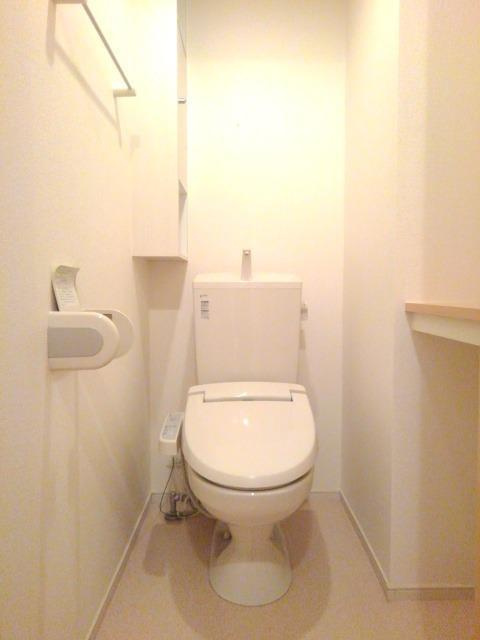 川崎市多摩区登戸のアパートのトイレ