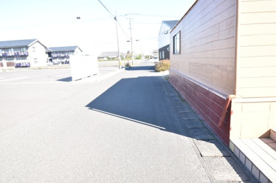 【前面道路含む現地写真】 | 鹿屋市川西町　中古戸建