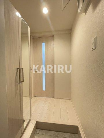 ハーモニーテラスRen相川の玄関