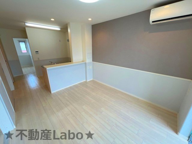 ルナキャットの居間・リビング