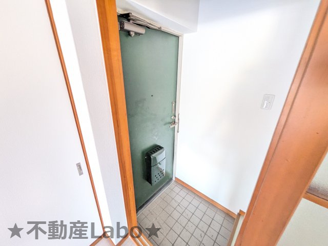 マスターズエル北島17の玄関