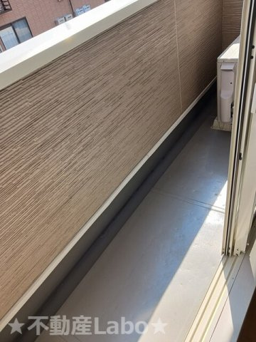 belle maison 箸蔵のバルコニー