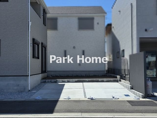 高知市中須賀町 第1　3-1号棟- 新築戸建ての駐車場