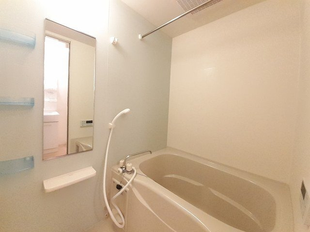 サンディーアＡの浴室