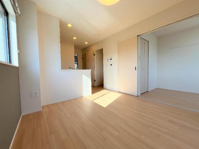 （仮）スターテラスⅡ三峯1丁目新築アパートの居間・リビング|リビング（イメージ）