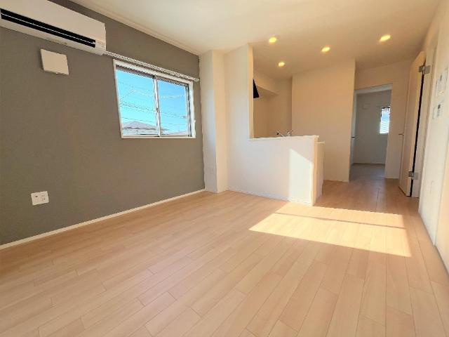 （仮）スターテラスⅡ三峯1丁目新築アパートの居間・リビング|リビング（イメージ）