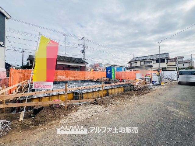 ~福生福生~ Newly built houseの前面道路含む現地写真|【Blue sky】
◆青空に包まれて◆ベランダから望む紺碧の空。外を眺め時を忘れるなんて、ひさしかたぶりだろうか。こんなにも広く美しい情景が我が家にも広がっているなんて。こんな時間を大切にしたい。