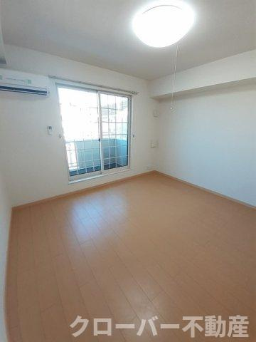 サン・フィールド　ⅡＡの洋室