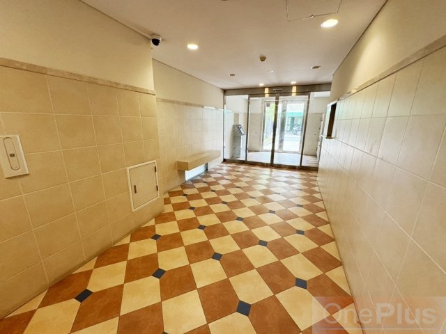 ライジングコート深江本町フラワーパークのロビー