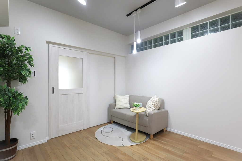 【居間・リビング】の画像