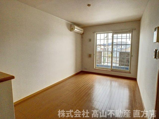 メゾン木屋瀬Ｂの居間・リビング