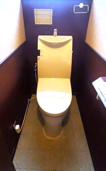 尾張旭戸建てのトイレ