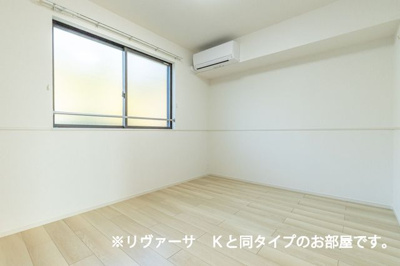 【内装】 | リバーサイド　アルファ