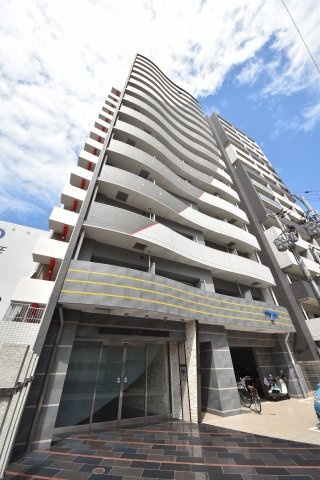 セレニテ北久宝寺の外観