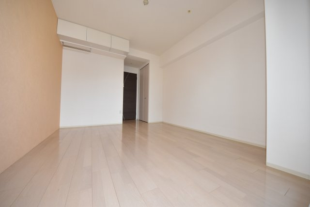 セレニテ北久宝寺の寝室