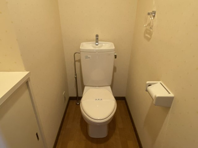 【トイレ】 | スクェア・ヴィレッジ