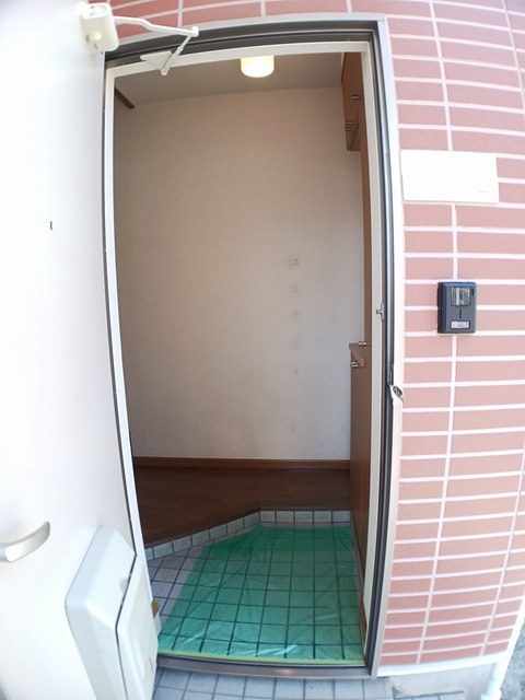 ヴィラシャルマンⅠの玄関|玄関