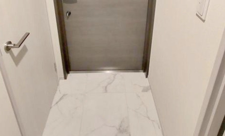 ザ・パークハビオ五反田の玄関