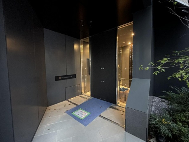 ザ・パークハビオ五反田のエントランス