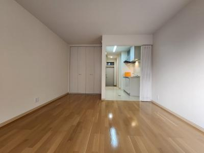 ハイツ竹上の洋室