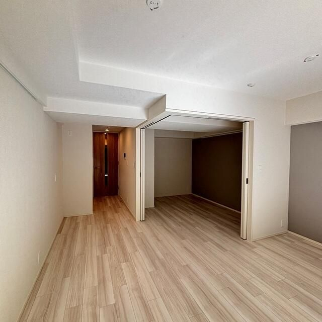 パークアクシス新宿百人町の居間・リビング