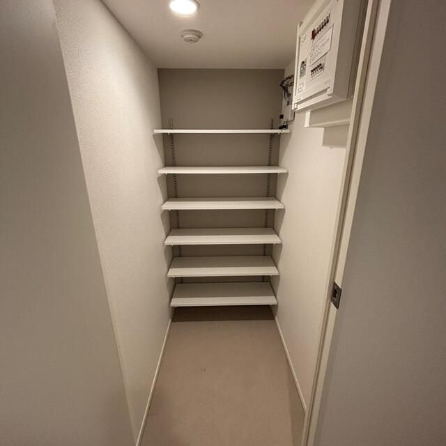 パークアクシス品川天王洲アイルの玄関