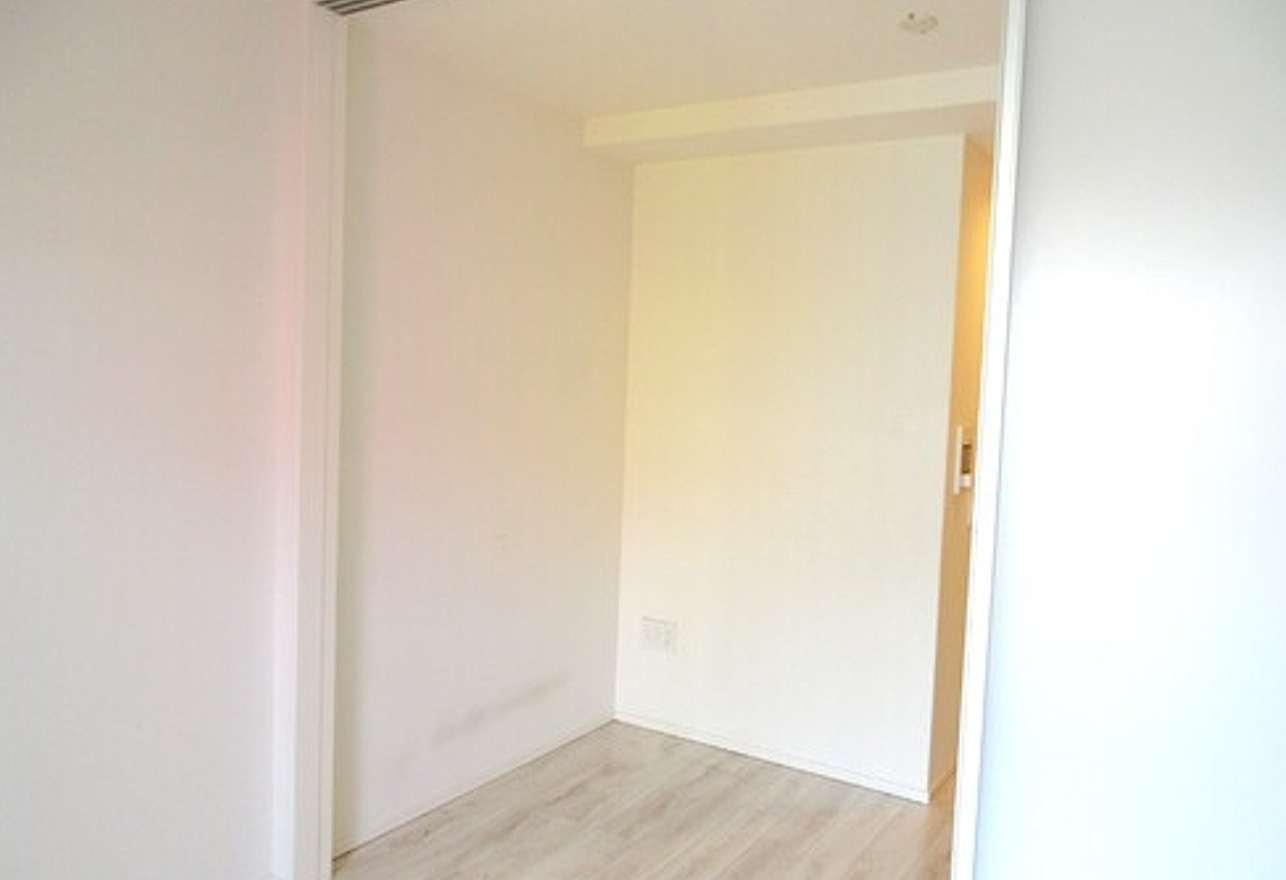 ライオンズ東京三ノ輪ミレスの居間・リビング