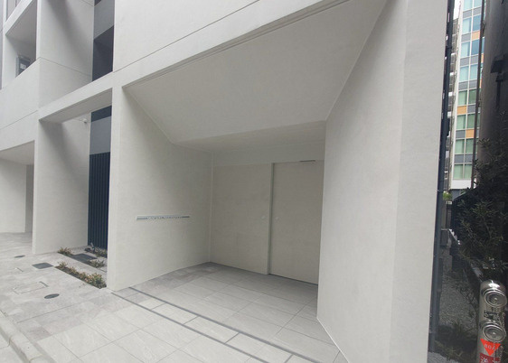 ジオエント秋葉原の駐車場