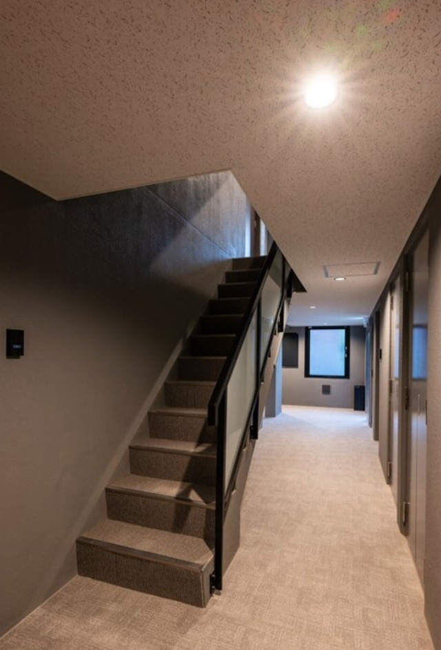 グローリオシェルト池袋Ⅱのロビー