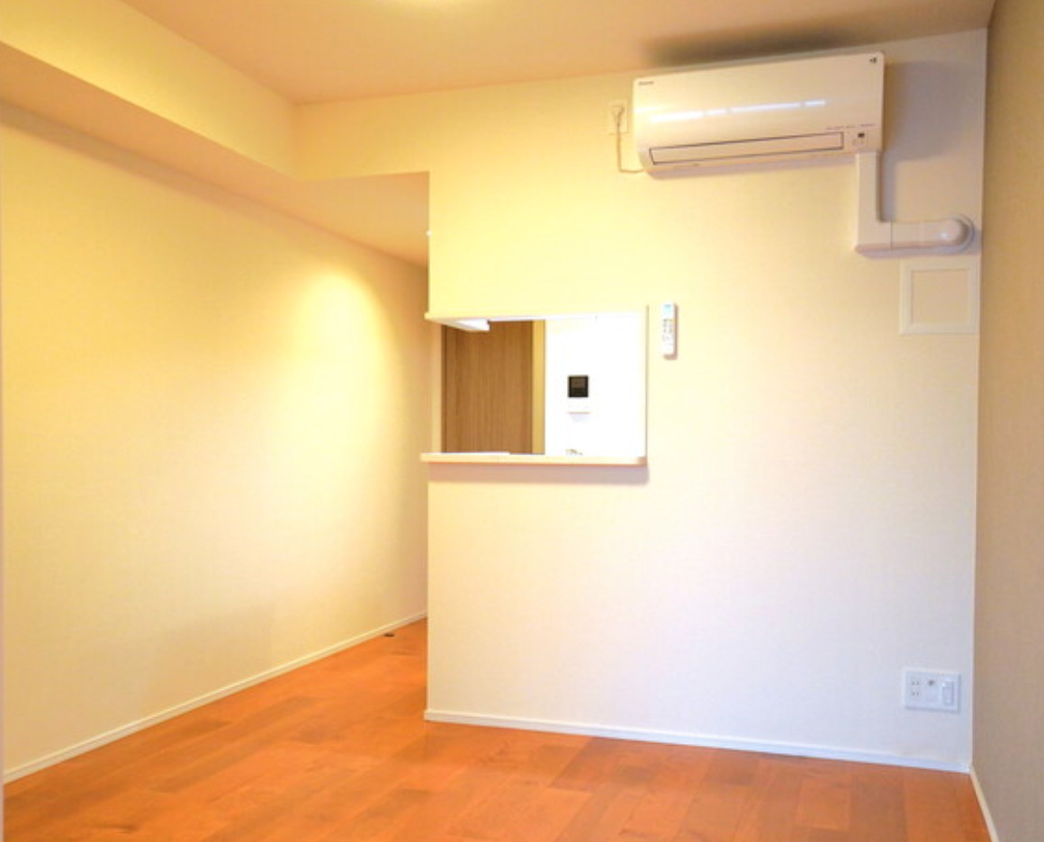 グローリオシェルト池袋Ⅱの居間・リビング