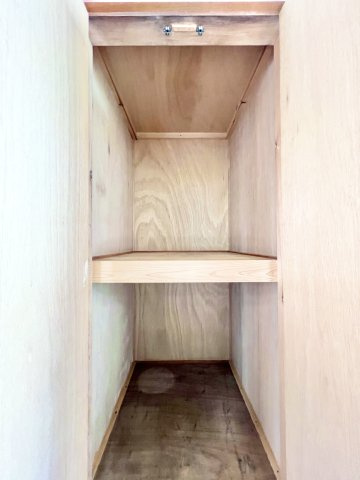 磐田市中泉のその他|洗濯機置き場横に大容量の収納スペース有！！