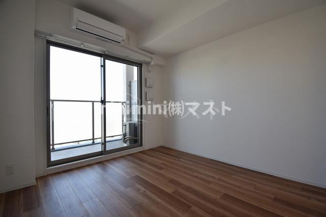 旧サムティ大正リバーテラスの寝室