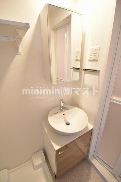 旧サムティ大正リバーテラスの洗面所