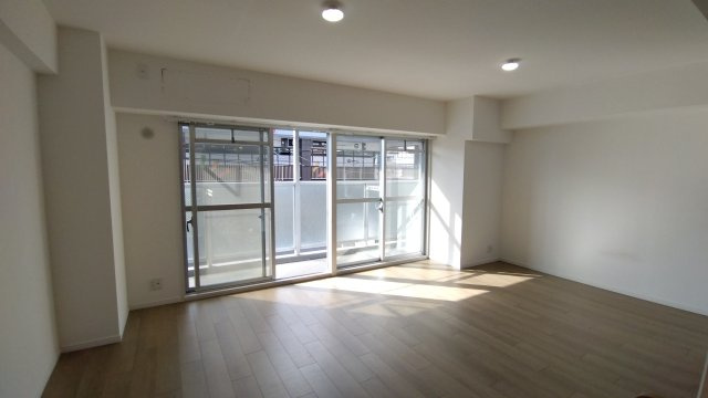 セントラルプラザ東住吉の居間・リビング