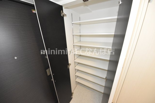 ｇｍ難波ウエストＤ.Ｃ.のその他共用部分|靴も多く収納できます！