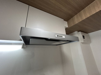 【キッチン】 | メゾン横浜能見台B棟 | フラットでお手入れのしやすい換気扇