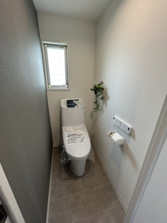 【トイレ】 | メゾン横浜能見台B棟 | トイレ