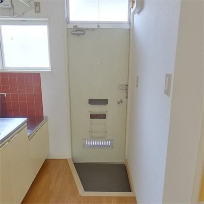 【玄関】 | リヴレーヌ壱番館 | 落ち着いた玄関です