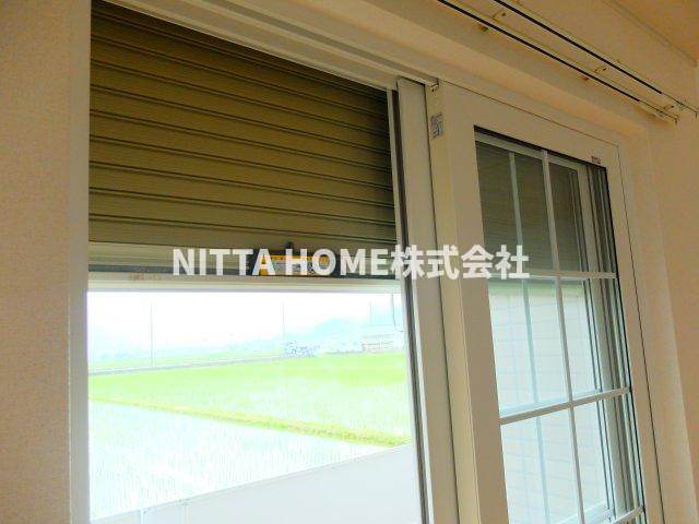 ワイズハウスのその他共用部分|シャッター・雨戸を完備◎