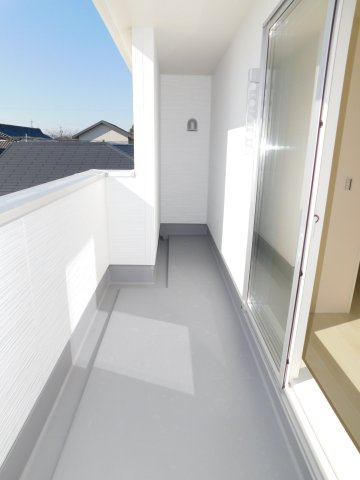 稲沢市平和町法立北瀬古の新築一戸建のバルコニー|◇バルコニー◇　　陽当り良好なワイドバルコニー♪