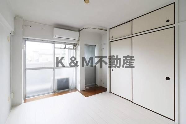 ビレッジハウス栗ヶ沢６号棟の居間・リビング|おしゃれな居間です