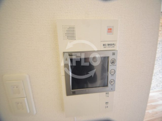 【セキュリティ】 | セレニテ桜川駅前プリエ | セレニテ桜川駅前プリエ　TVモニター付きインターホン