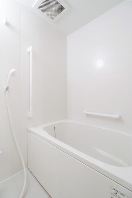 ＵＲ大津ヶ丘第二の浴室| 