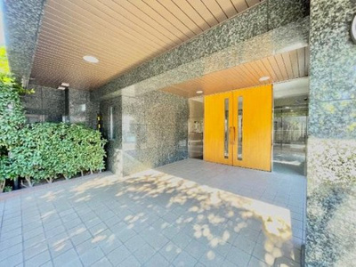 【エントランス】 | ルピナス湘南長後 | ゆとりのあるエントランスです