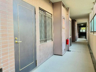 【玄関】 | ルピナス湘南長後 | 明るい玄関です