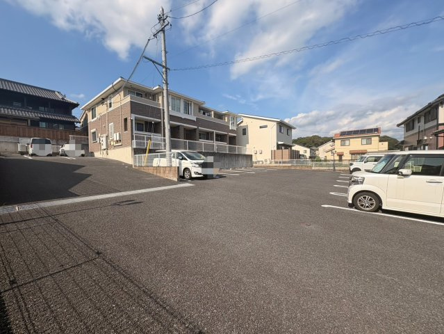 ＬＥＸＥＬＬＡ１０　Bの駐車場