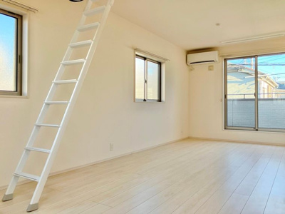 【洋室】 | 鶴馬戸建 | きれいな洋室です