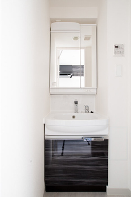 【独立洗面台】 | ファステート玉造駅前ダミュウ　仲介手数料無料